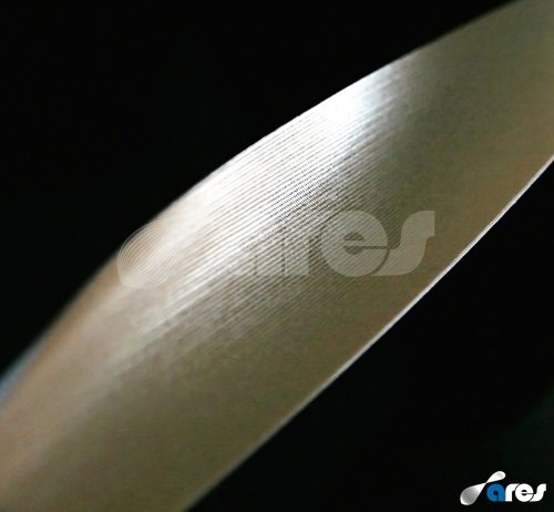 Кинезио тейп это эластичная лента с клейкой поверхностью Кинезио тейп это эластичная лента с клейкой поверхностью